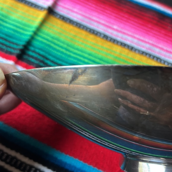 Vintage MCM Reed & Barton Enameled Silverplate Teardrop Dish - Picture 7 of 10